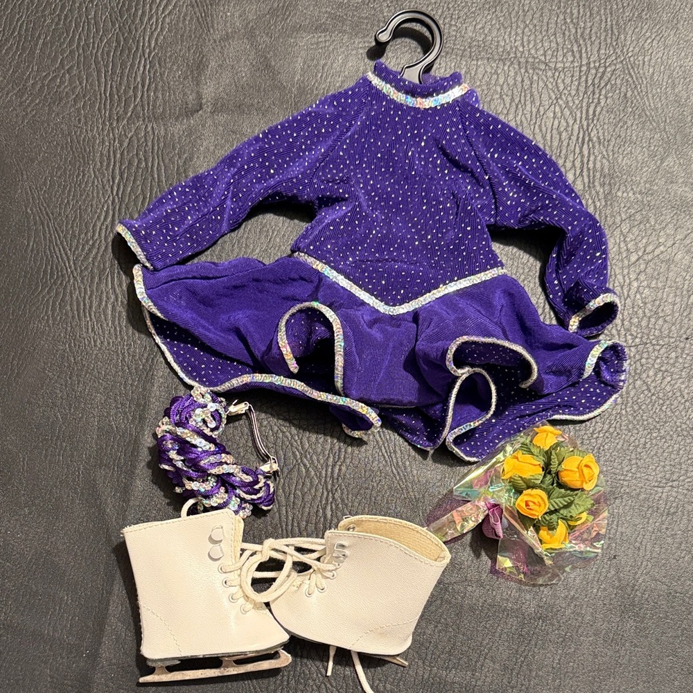 American girl doll Purple Ice Skating complete set